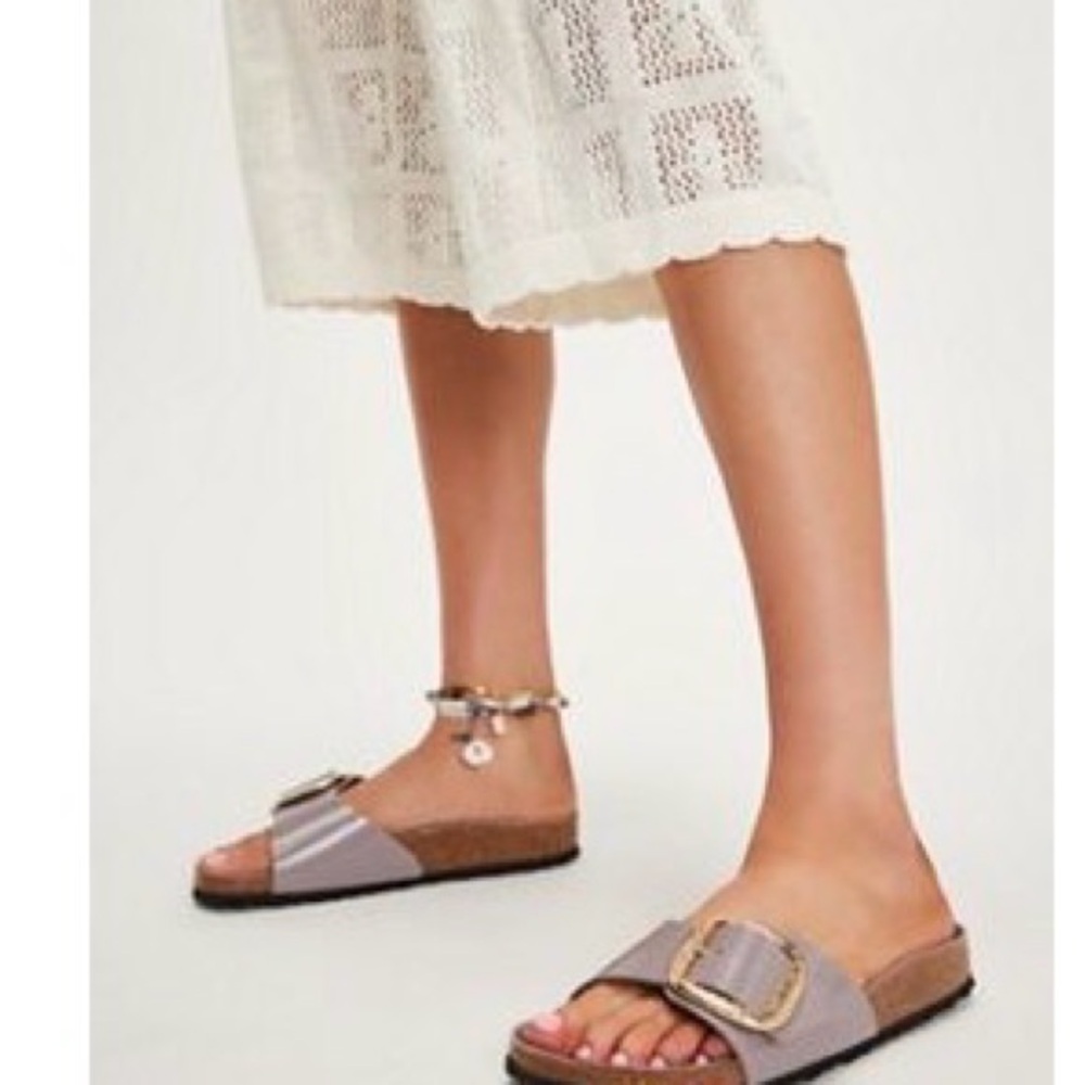 Birkenstock Madrid Hammered Big Buckle size 40EU high shine faded purple NWT